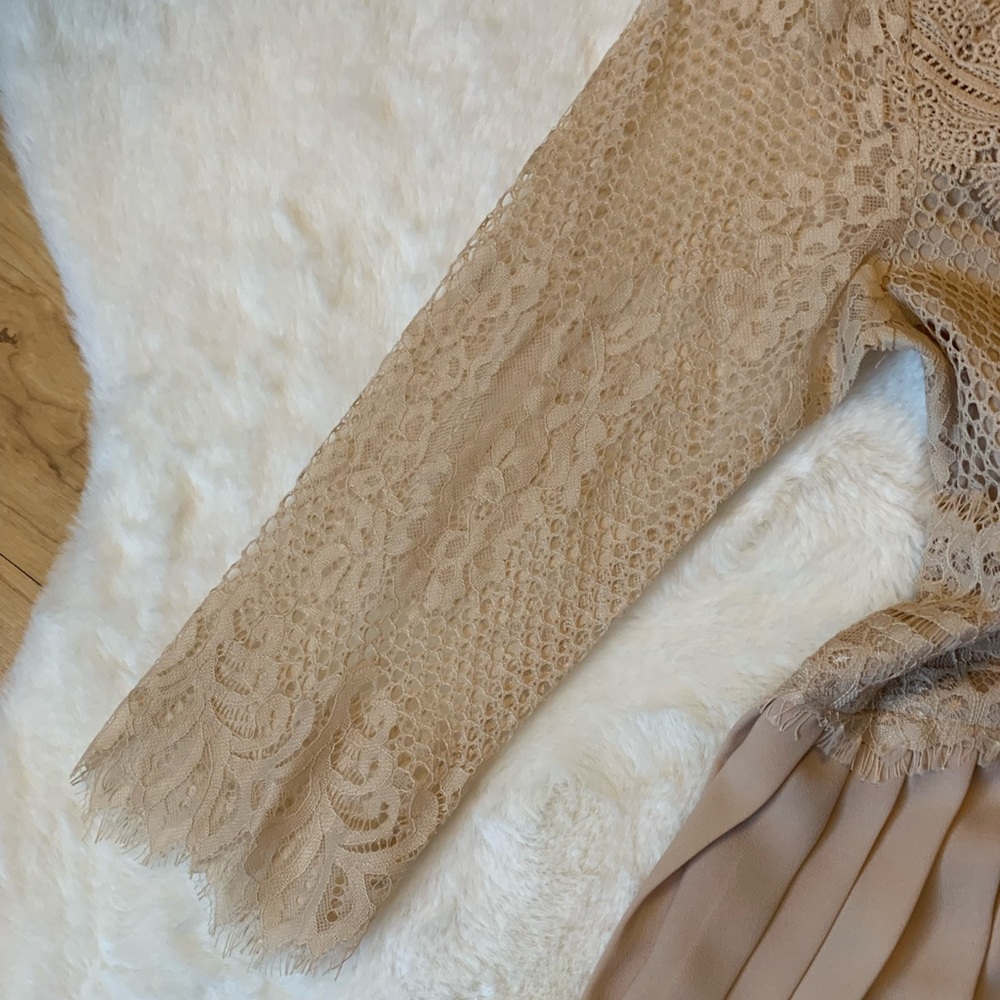 ZARA NUDE FORMAL DRESS WITH LACE DETAIL. SIZE SMALL ONLY DRY CLEANED